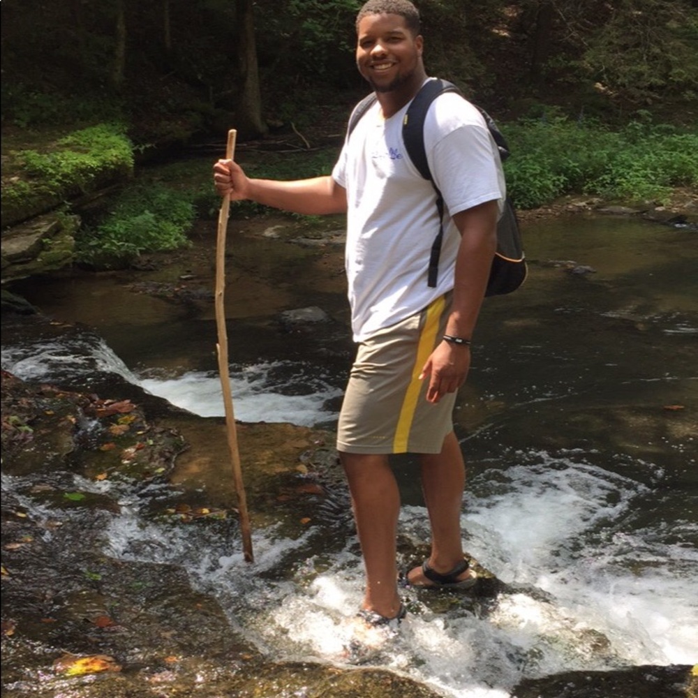 Meet your Posher, Tai